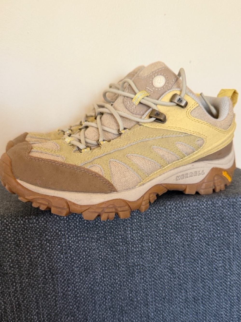 Merrell Women's Trail Runner in Yellow and Tan